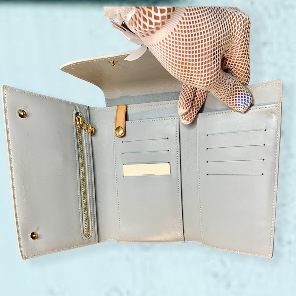 Louis Vuitton Vintage Wallet